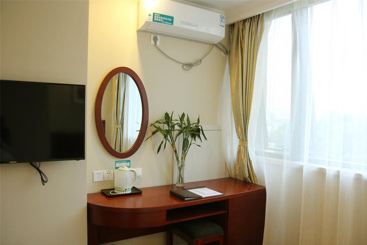 Greentree Inn Tianjin Binshui Avenue Cancer Hospital Express Hotel Exterior photo